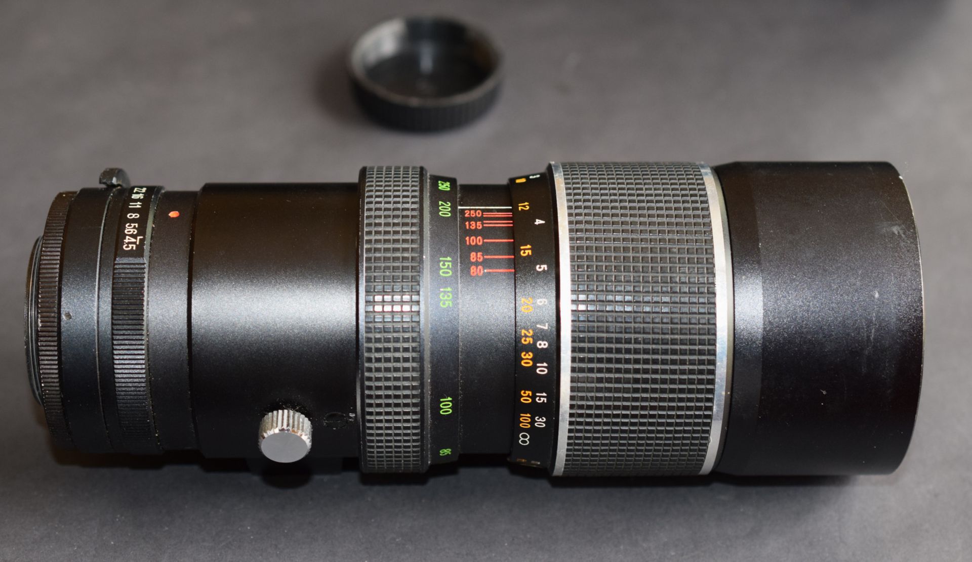 Optomax Auto Zoom 85-205mm 1:3.8 M42 Mount Lens - Image 2 of 5