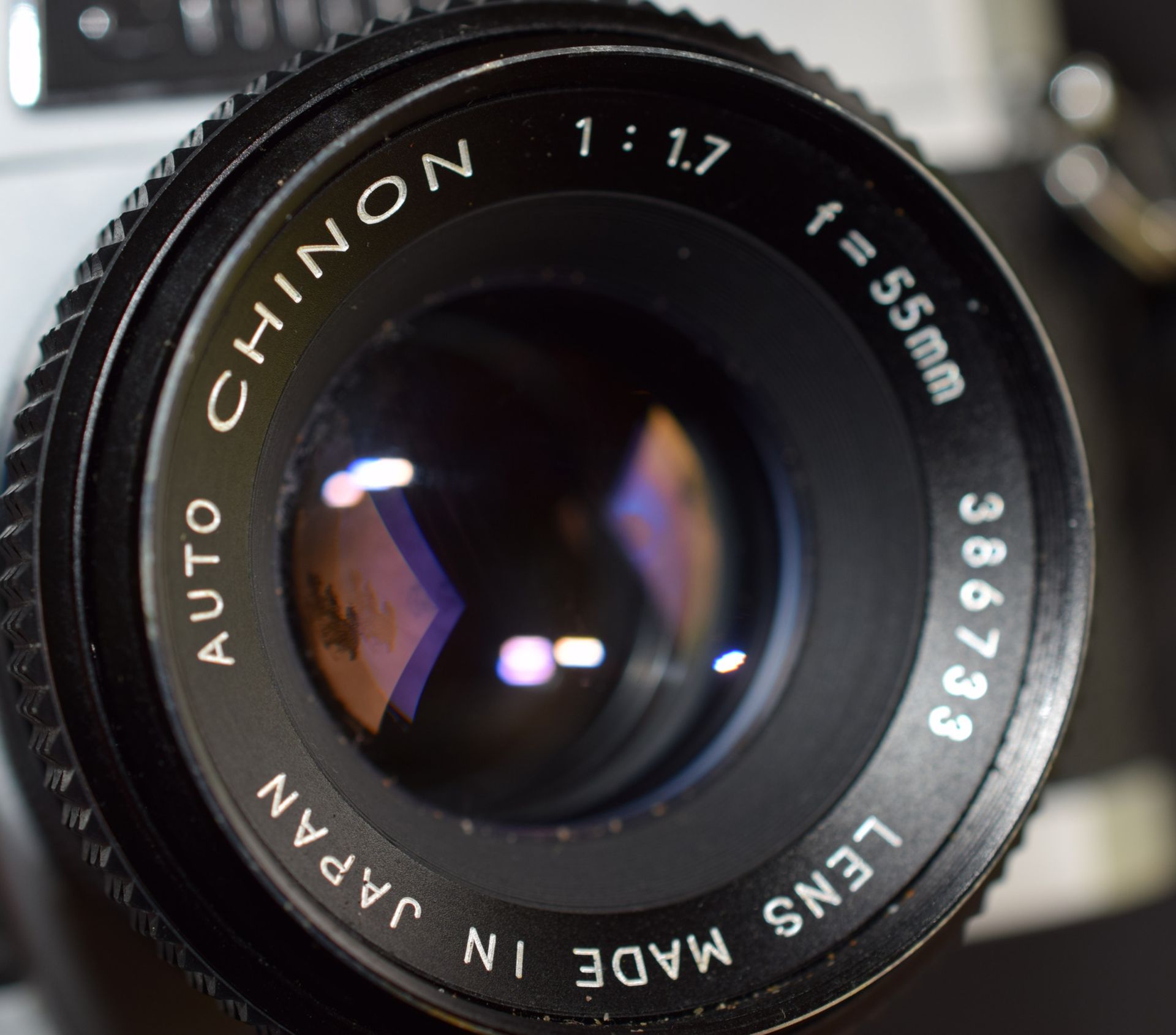 Vintage 35mm Chinon CX11 Camera And Lens - Image 2 of 3