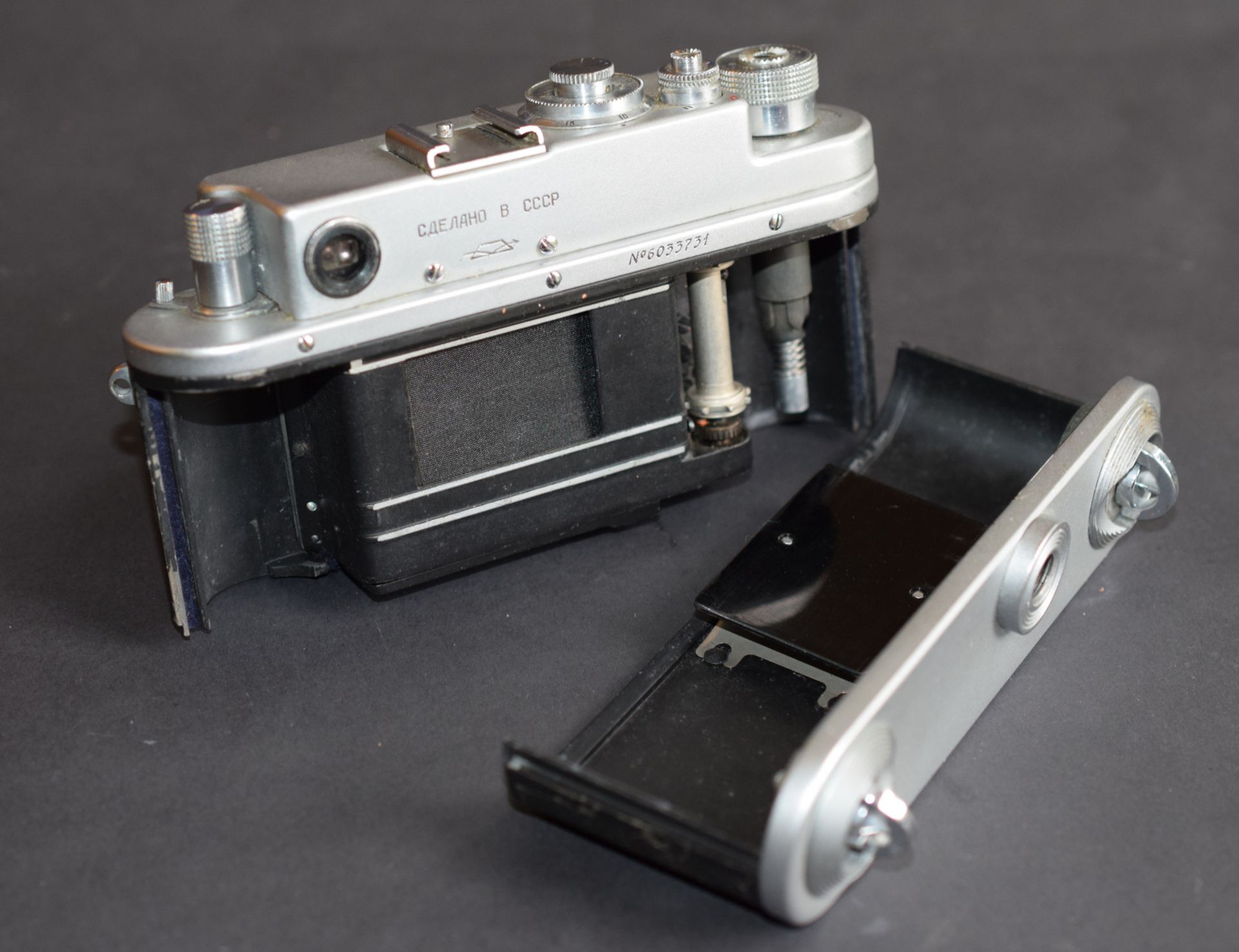 Less Well-Known Russian Mir Small Frame Rangefinder - Image 3 of 3