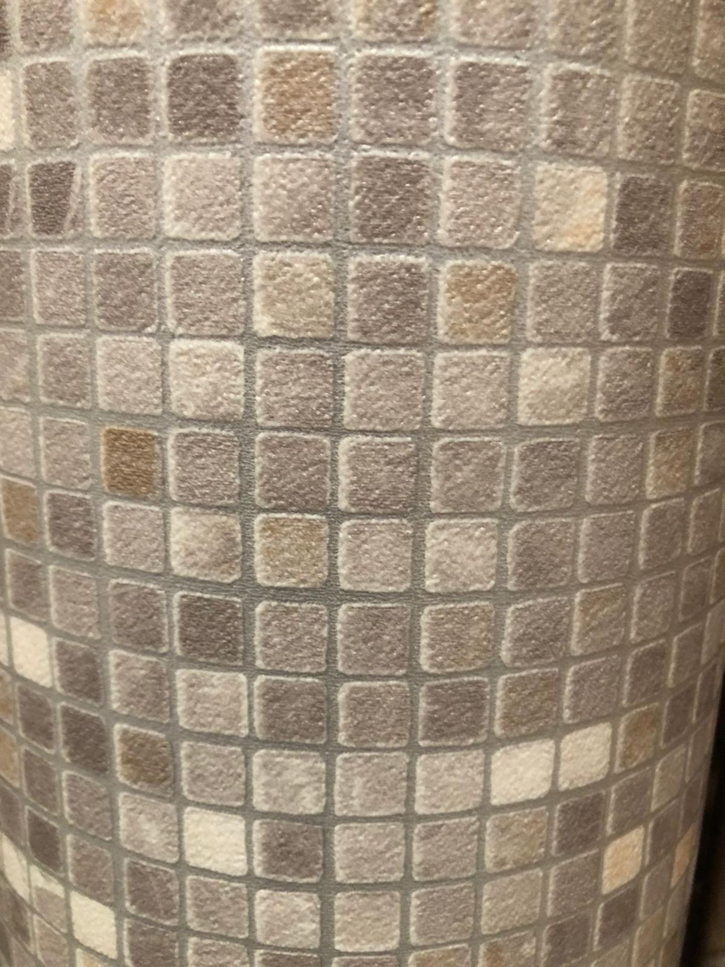 Mosaic tile cushion floor 3.5m x 3m(11ft 3in x 9ft 9in ) code 2c39