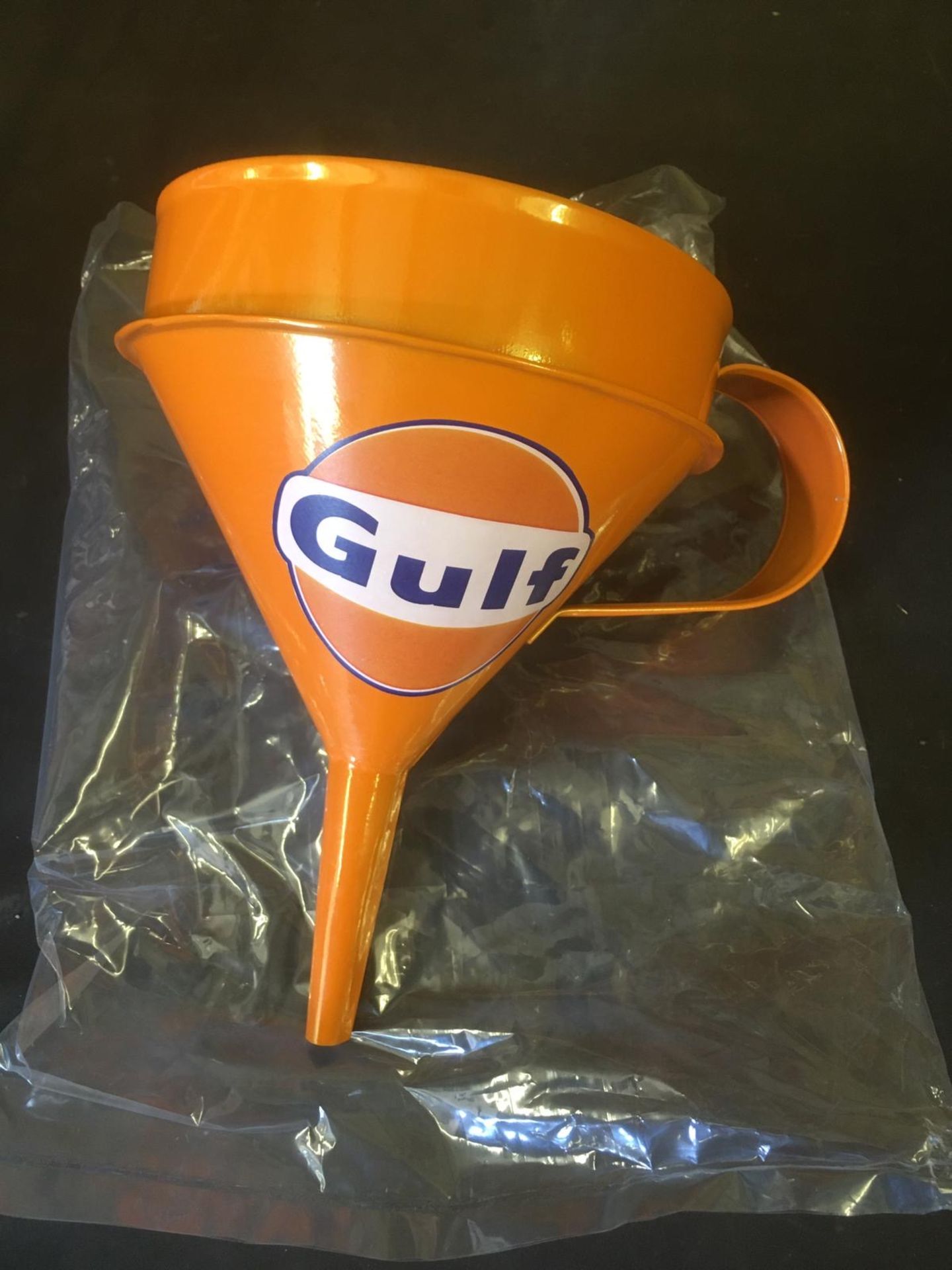 Small Gulf Oil Filling Cone