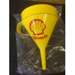 Medium Shell Oil Funnel