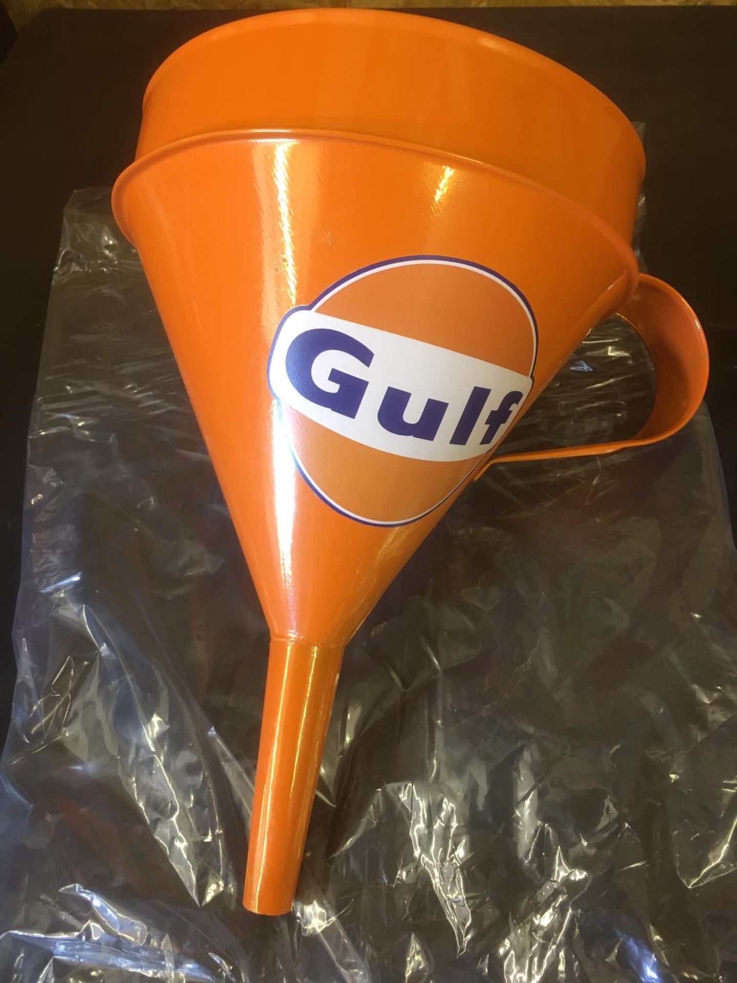 Medium Gulf Oil Filling Cone