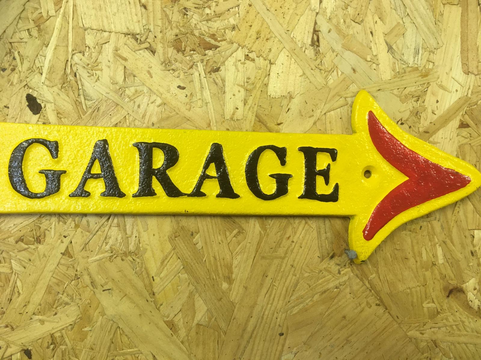 Cast Iron Shell Garage Arrow Wall Plaque - Image 2 of 2