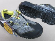 1 Pair of Safety Training Shoes. Non Metal Toe Protector. Cofra. UK Size 3