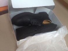 1 Pair of Safety Shows. Brogue Toe Protectors. GS. UK Size 12. Euro Size 47