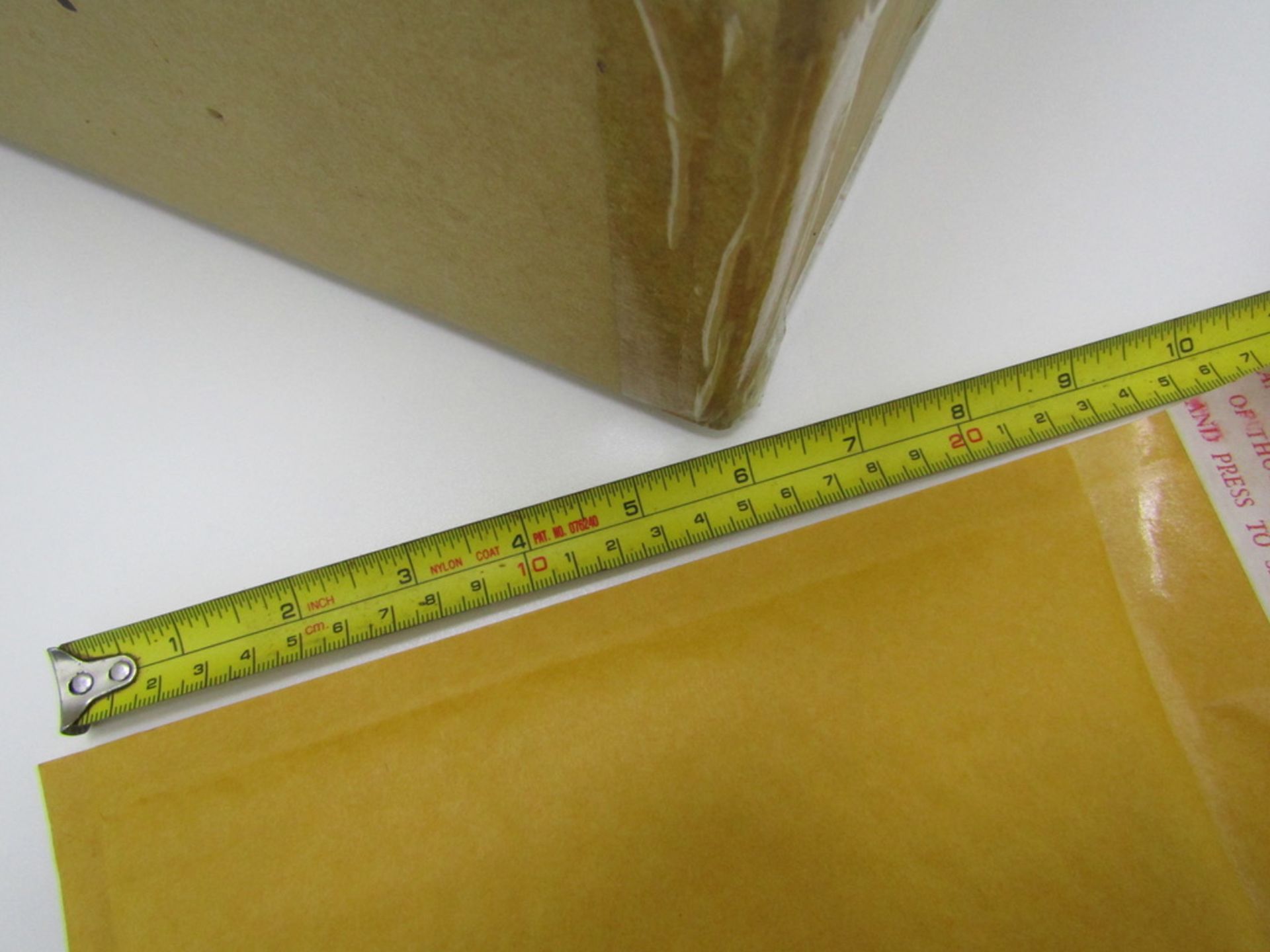100x Padded Envelopes. Medium 220mm x 150mm - Image 3 of 3