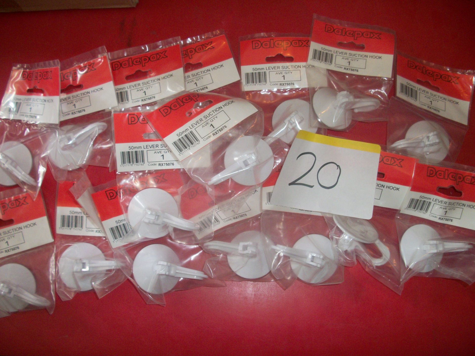 16 x 50mm Lever Suction Hooks