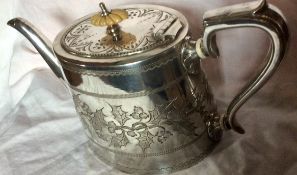 Rear Victorian Finest English Tea Pot Decorative With Holly Silver Plated