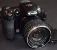 Fujifilm Finepix S5600 Digital Camera