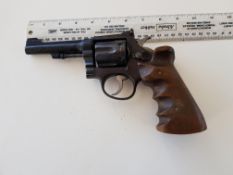 Smith And Wesson Revolver ( Deactivated )