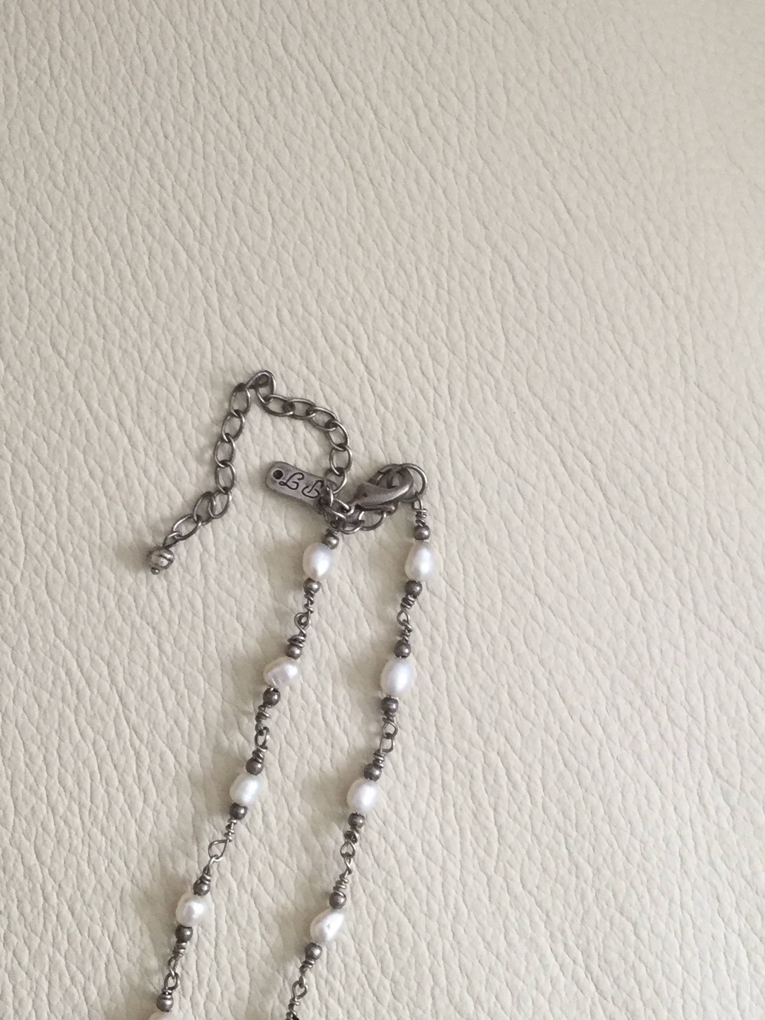 Boutique Rice/ Seed Pearl Necklace With Mother Of Pearl Tassle - Image 4 of 6