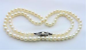 Vintage Tasaki Shinju Akoya Cultured Pearl Necklace