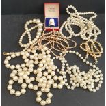 Vintage Parcel of Costume Jewellery