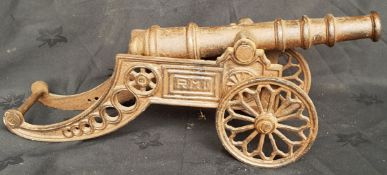 Vintage Iron Desktop Model Military Cannon