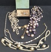 Vintage Parcel of Costume Jewellery