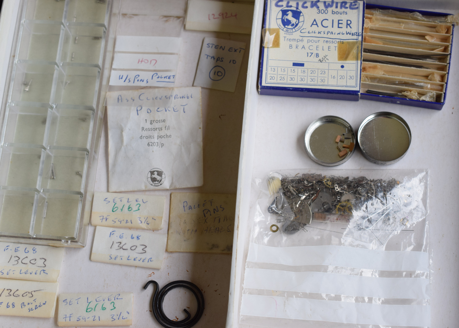 Three Drawers Of Watchmaker's Spares Including Movements And Dials - Image 5 of 11