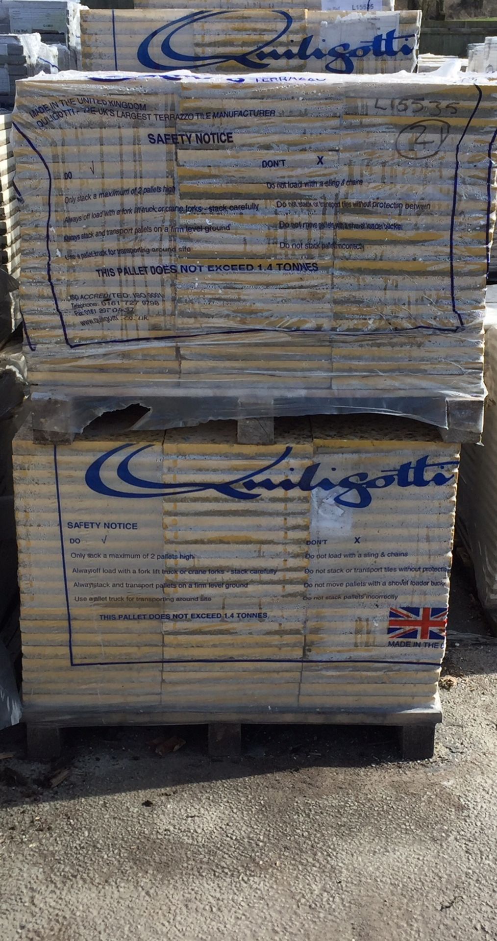 1 x Pallet (20 sq yards) of Brand New Quiligotti Terrazzo Commercial Floor Tiles (ref L15535)