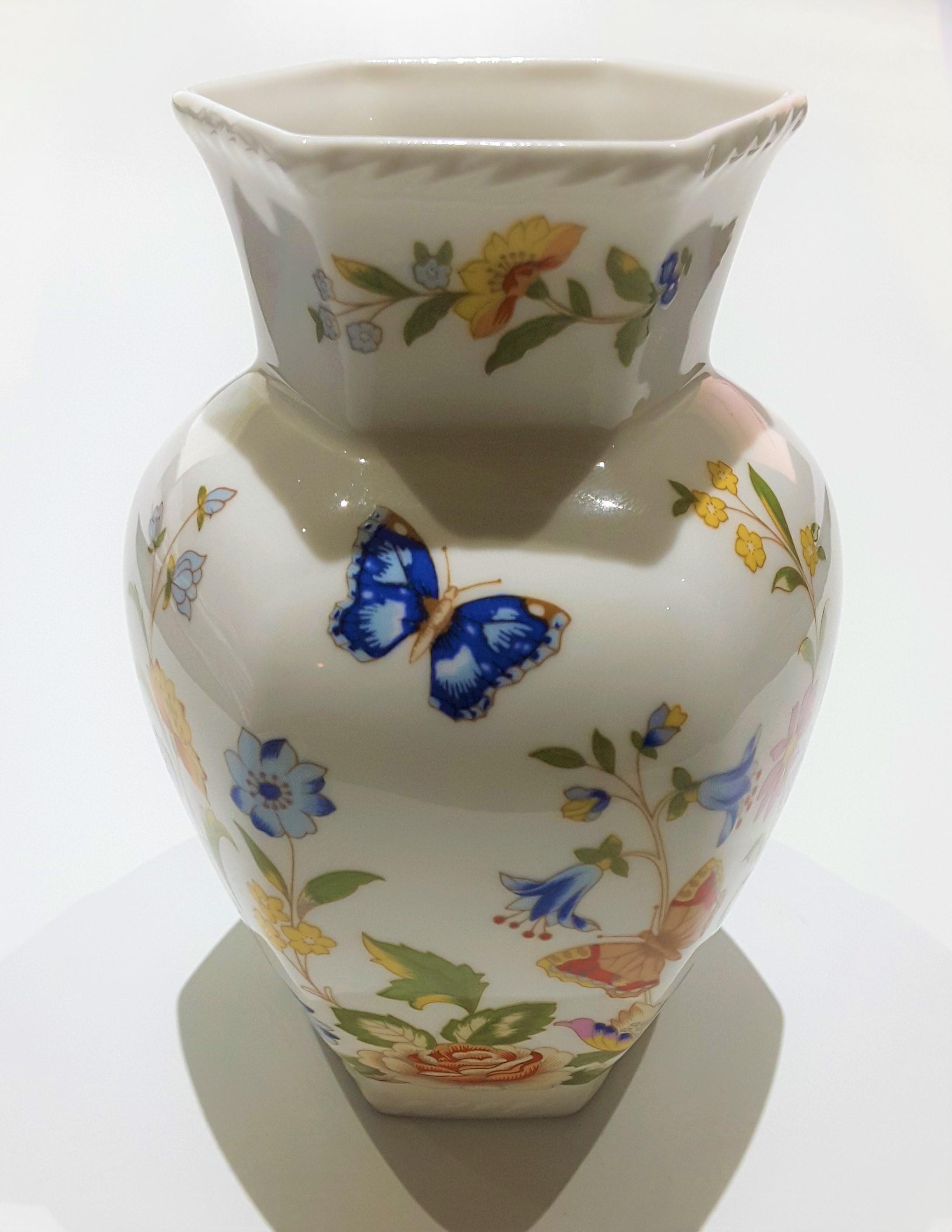 Aynsley Cottage Garden Hexagonal Vase