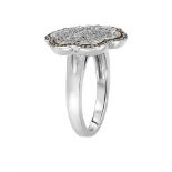 10Ct White Gold Flowerhead Diamond Ring