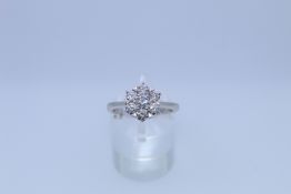 18ct White Gold 7 Stone Diamond Cluster Ring