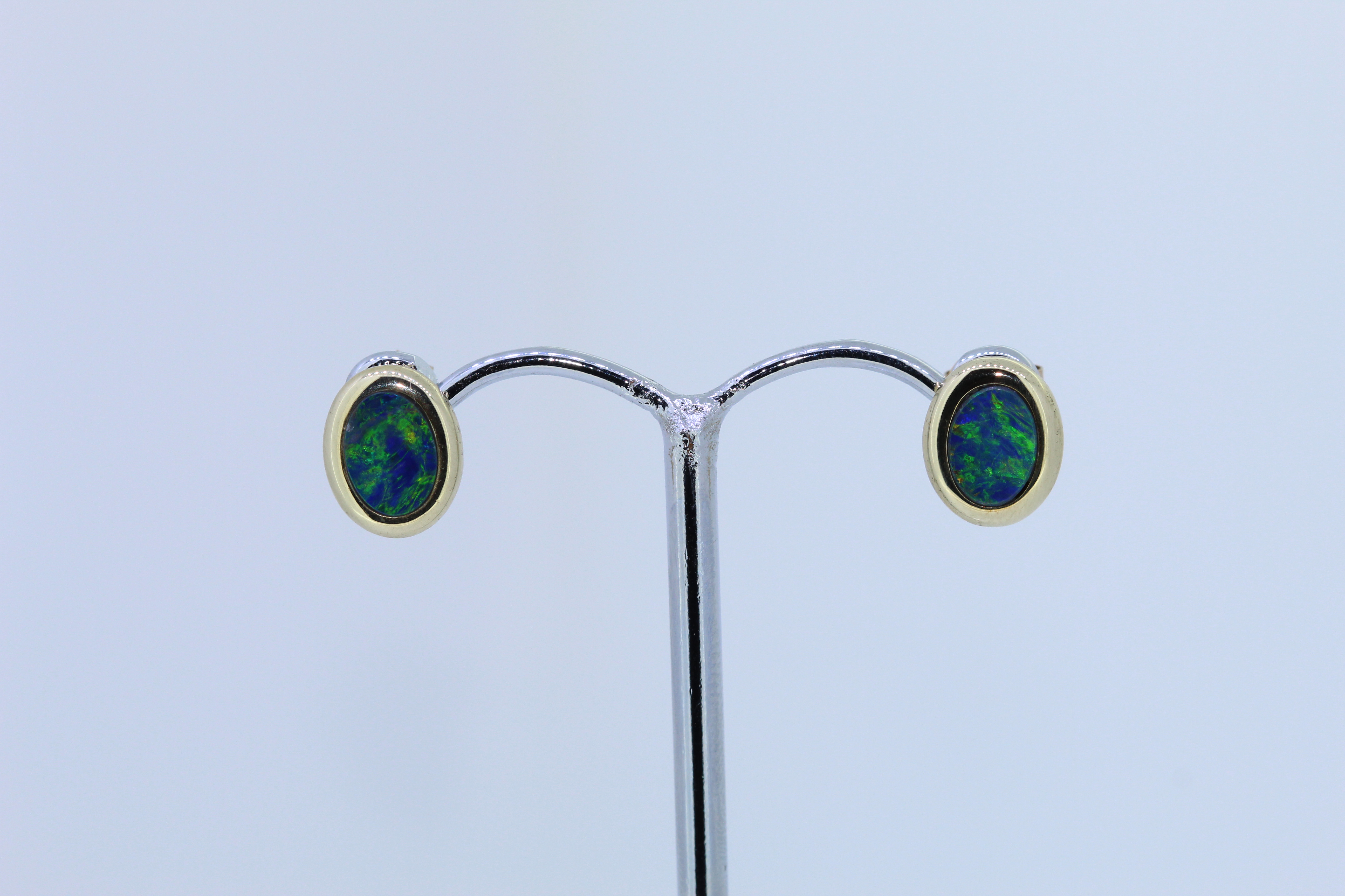 9ct Yellow Gold Opal Doublet Stud Earrings - Image 2 of 4