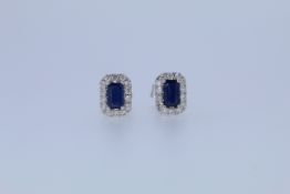 18ct Hallmark White Gold Sapphire And Diamond Stud Earring