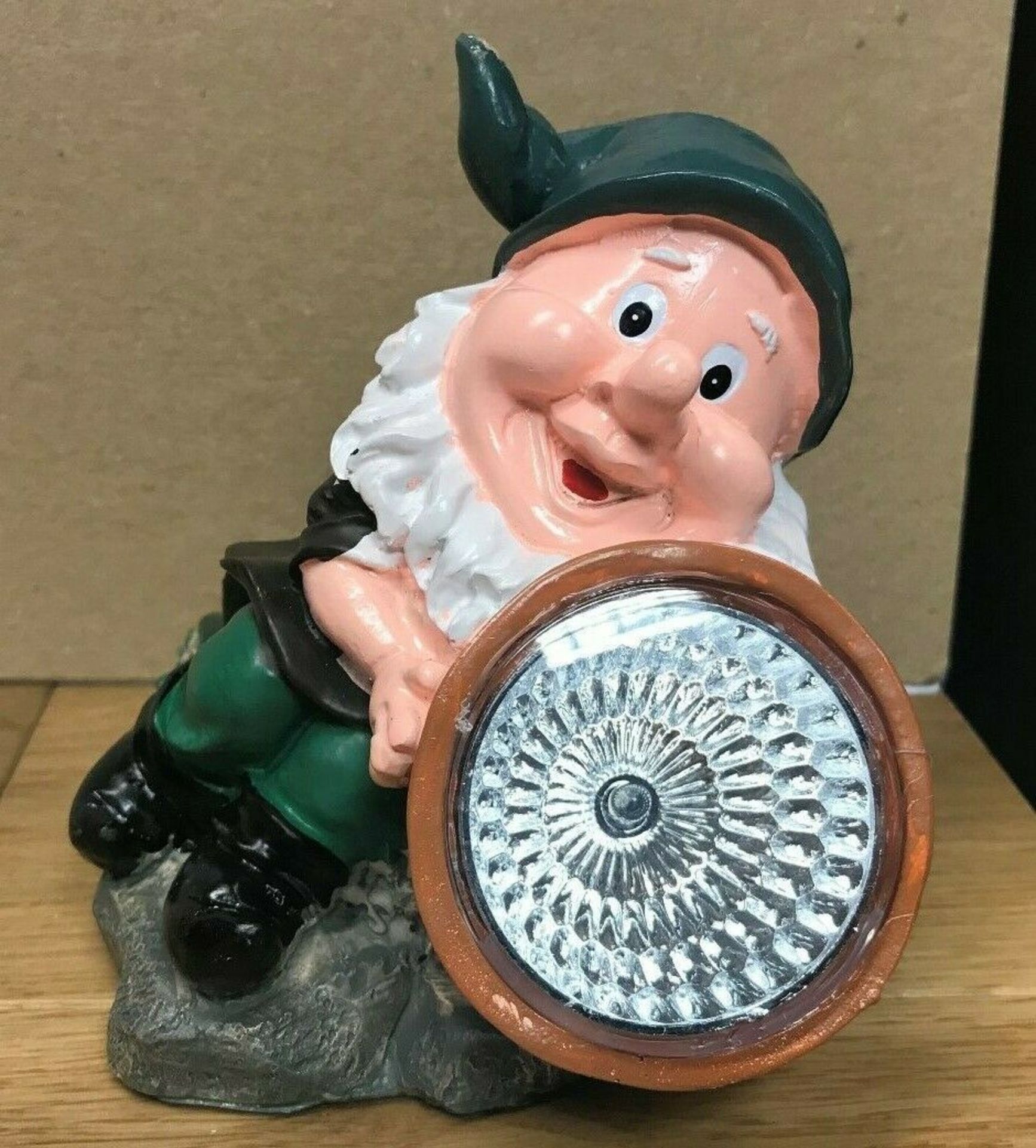 Cheeky Gnome Resin Garden Rockery Patio Solar Light - Pack of 4 Light Total RRP £40 - Image 2 of 7