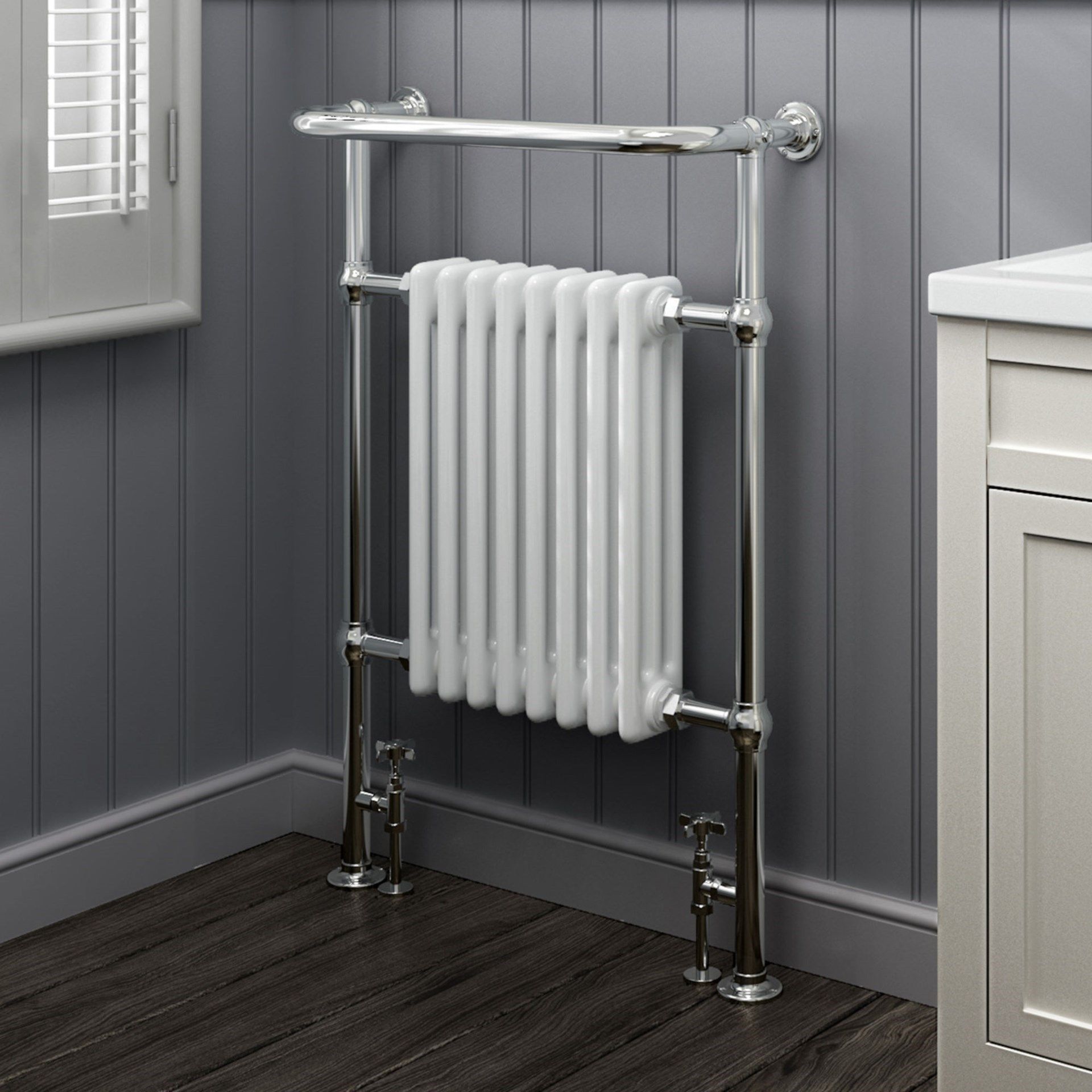PALLET TO CONTAIN 6 x BRAND NEW BOXED 952x659mm Large Traditional White Premium Towel Rail Radi...