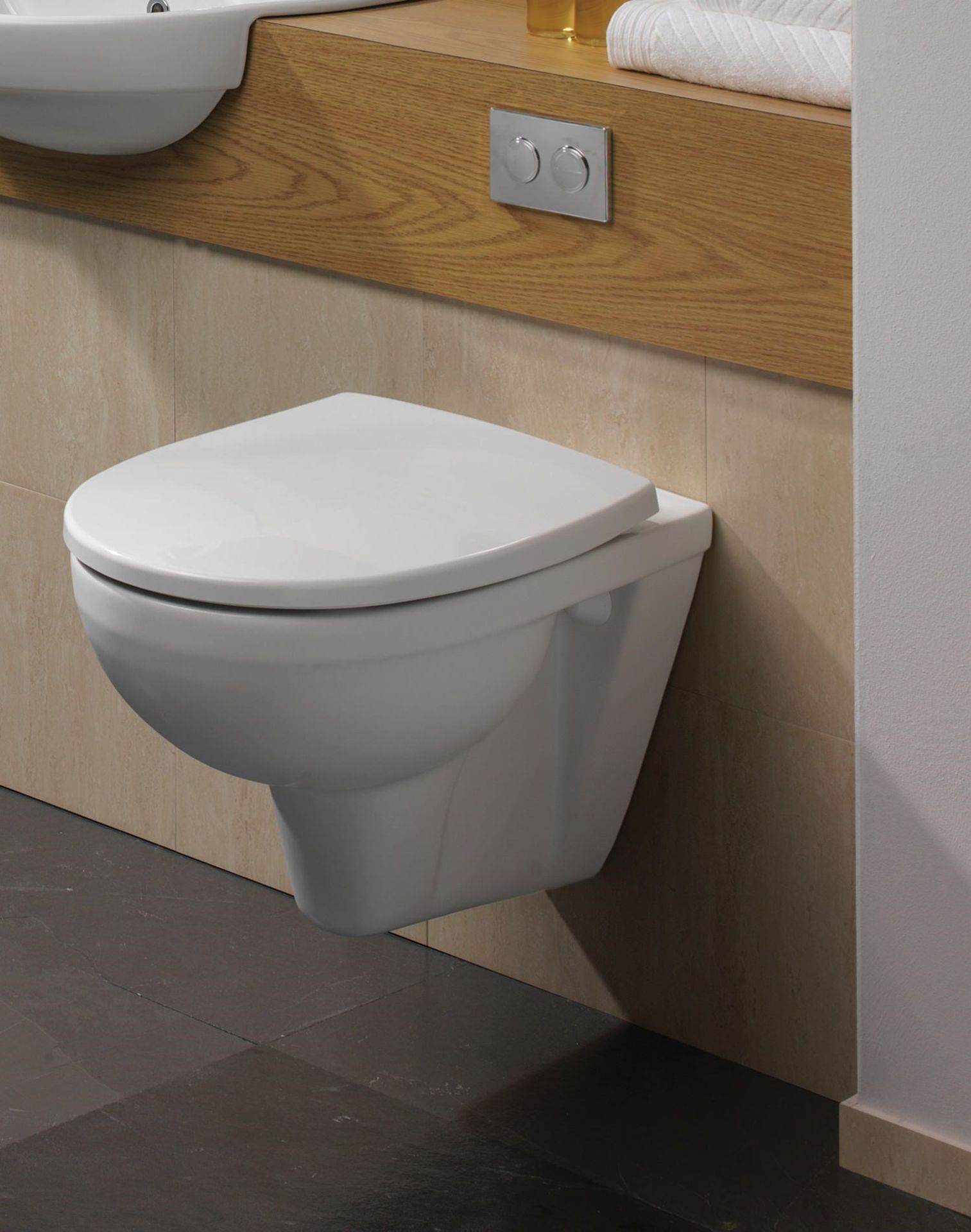 Twyford White Refresh Back to Wall WC Pan, Floor Mounted Refresh Back to Wall Toilet. Seat not...