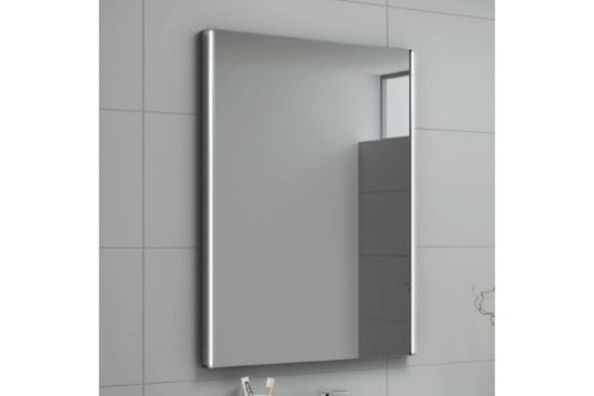 NEW & BOXED 500x700mm Modern Illuminated Battery LED Light Bathroom Mirror.RRP £249.99.MC158 R... - Image 3 of 3