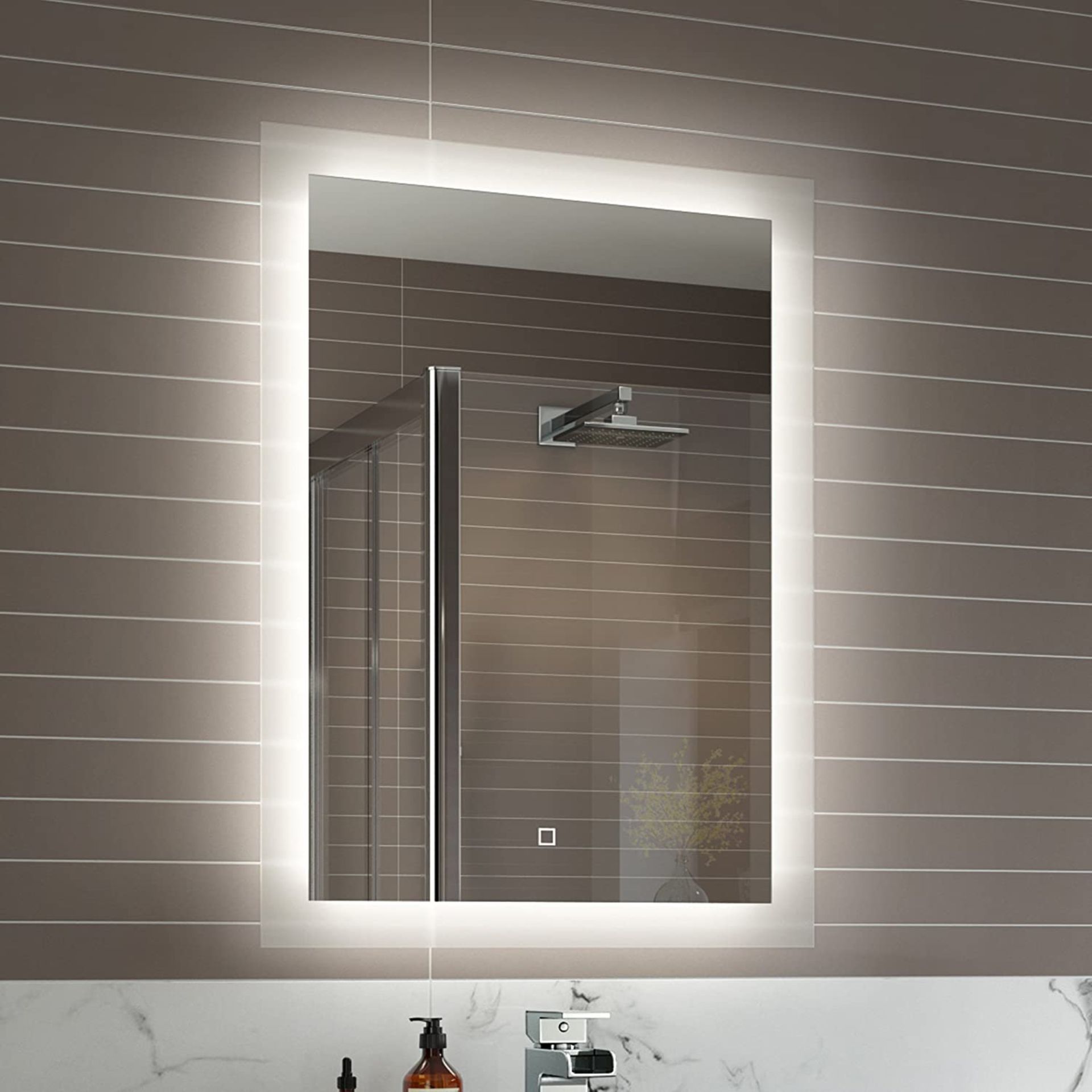 (JG21) 500 x 700 mm Illuminated LED Bathroom Mirror With Light Vanity Light Sensor + Demister B...