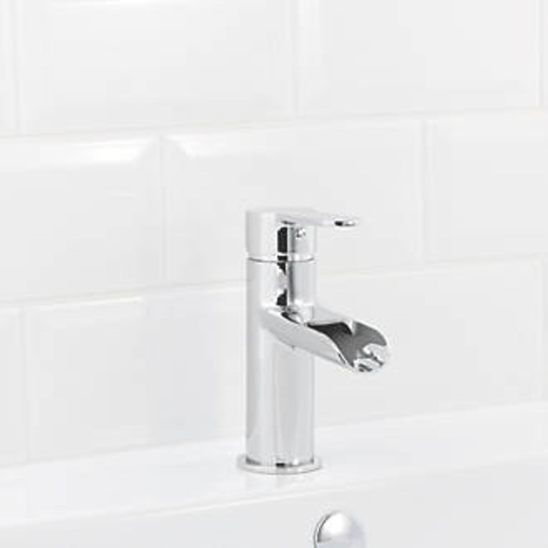 (JG95)NEW & BOXED COLINA WATERFALL SINGLE LEVER BASIN MONO MIXER TAP WITH POP-UP WASTE. Chrome-...