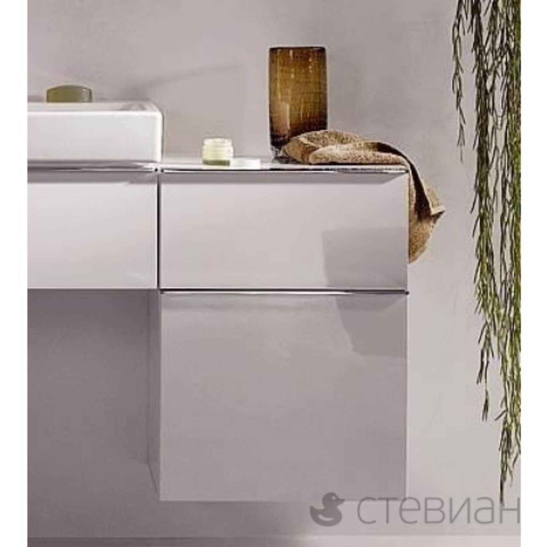 Brand New (WS66) Keramag Gerbit Icon 450mm Gloss White Side Cabinet. RRP £479.99. Modern bathroom su