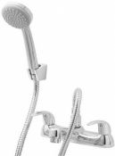 NEW (Z161) Blyth Chrome-plated Bath Shower mixer Tap. This traditional style chrome bath shower...