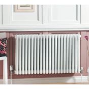 (CR20) 300x628mm White Four Panel Horizontal Colosseum Traditional Radiator. RRP £412.99.For ...