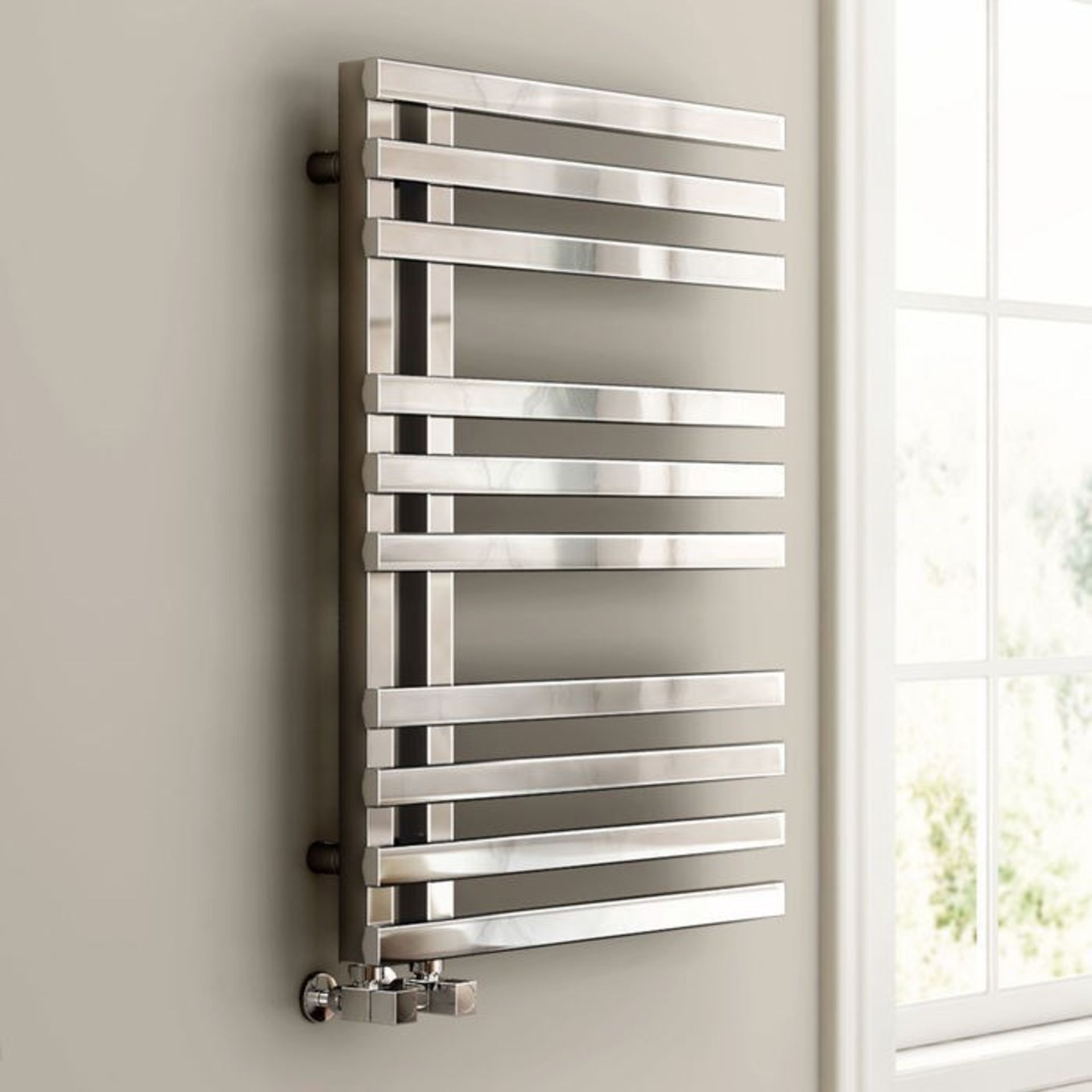 Brand New 800x600mm Chrome Designer Towel Radiator -Square Rail. RRP £364.99.RD800600.Enjoy the conv - Bild 2 aus 3