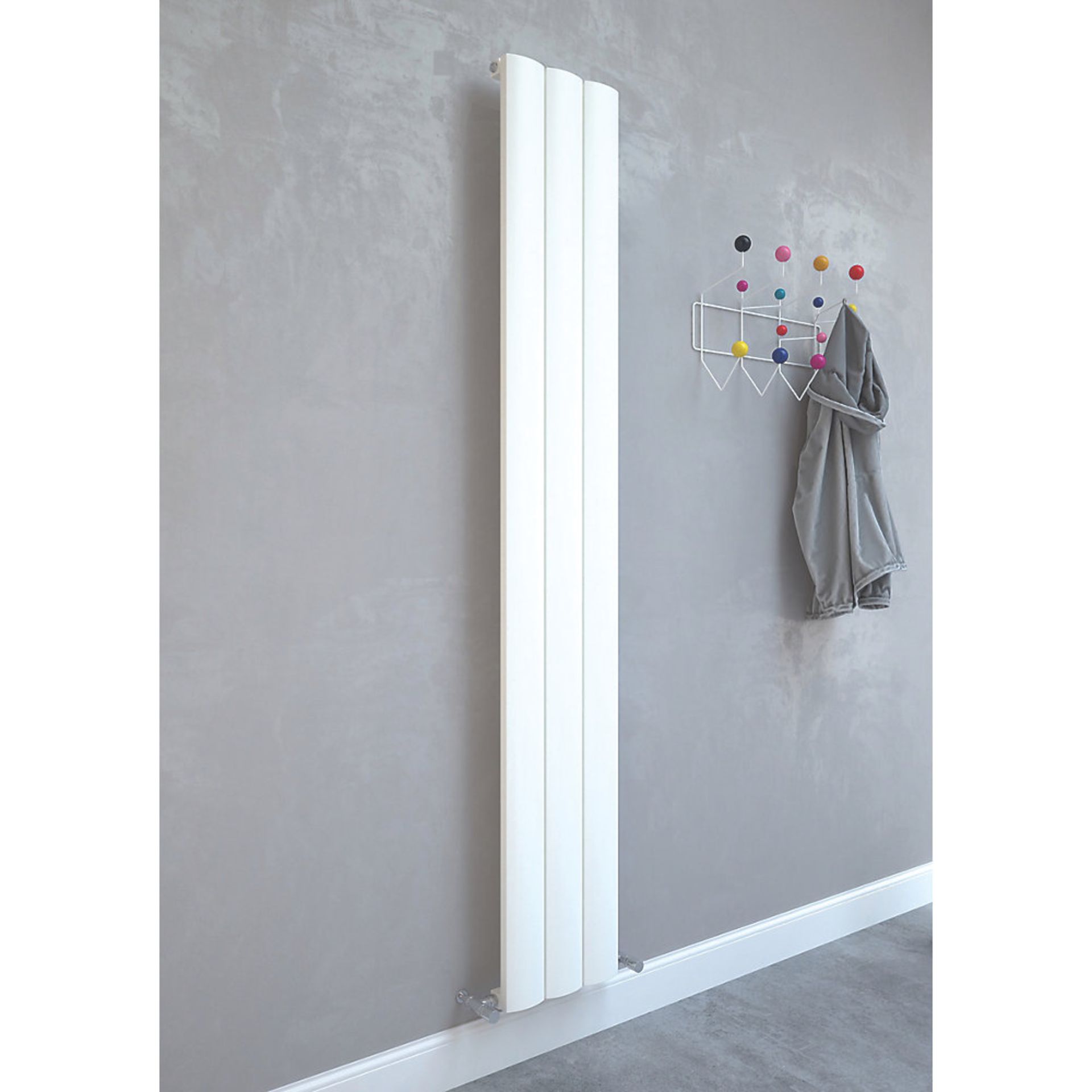 (H38) 1800x280mm ALULITE ARC ALUMINIUM RADIATOR WHITE. Contemporary aluminium radiator with lig... - Image 5 of 6