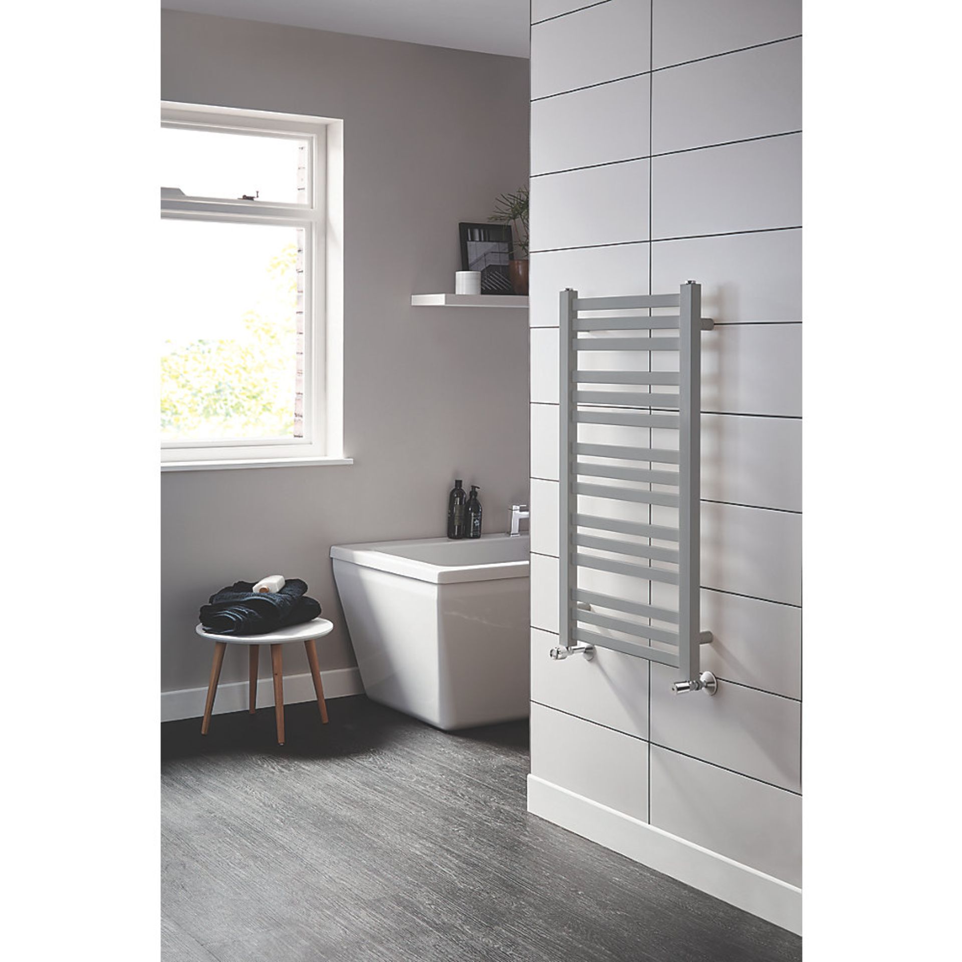 (H29) 900x500mm ANGLED BAR TOWEL RADIATOR SILVER. High quality powder-coated steel construction... - Image 2 of 3