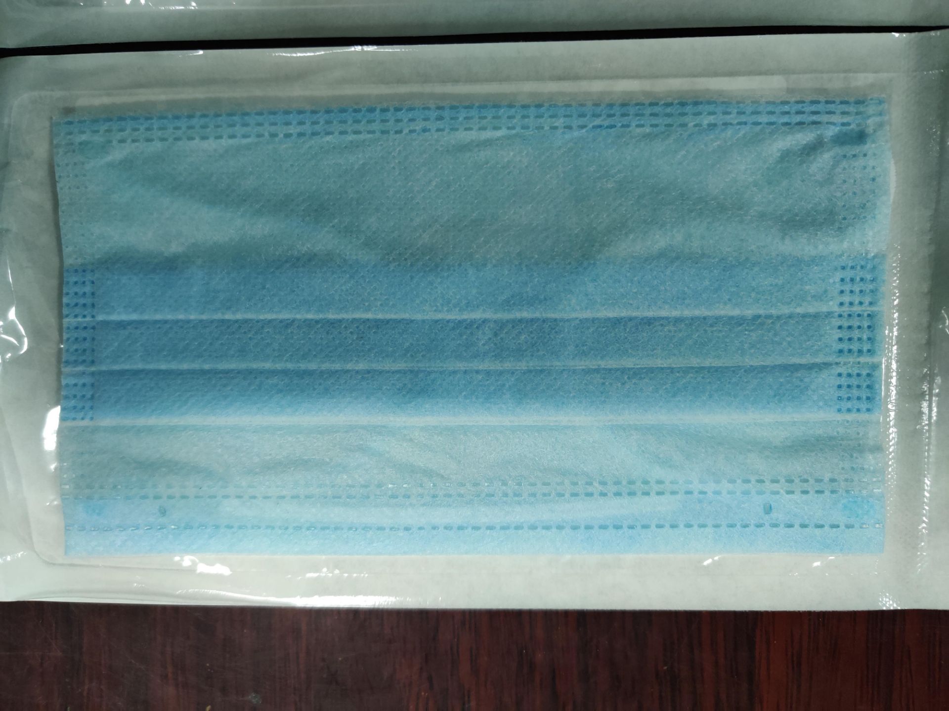 Type IIR Triple Layer Surgical Face Masks (2000pcs) UK delivery included - Image 8 of 8