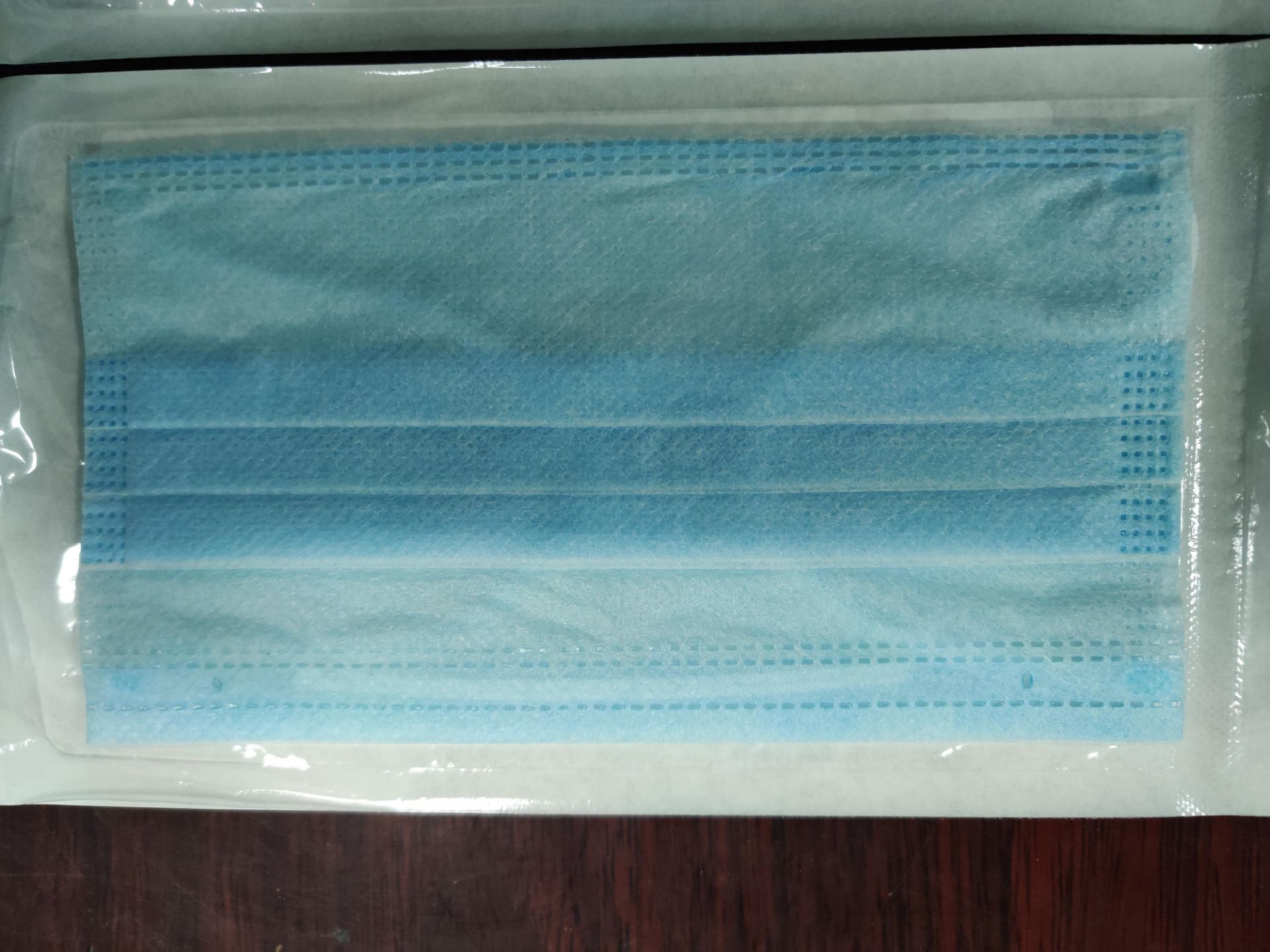 Type IIR Triple Layer Surgical Face Masks (24,000pcs) UK Delivery Included - Image 5 of 9