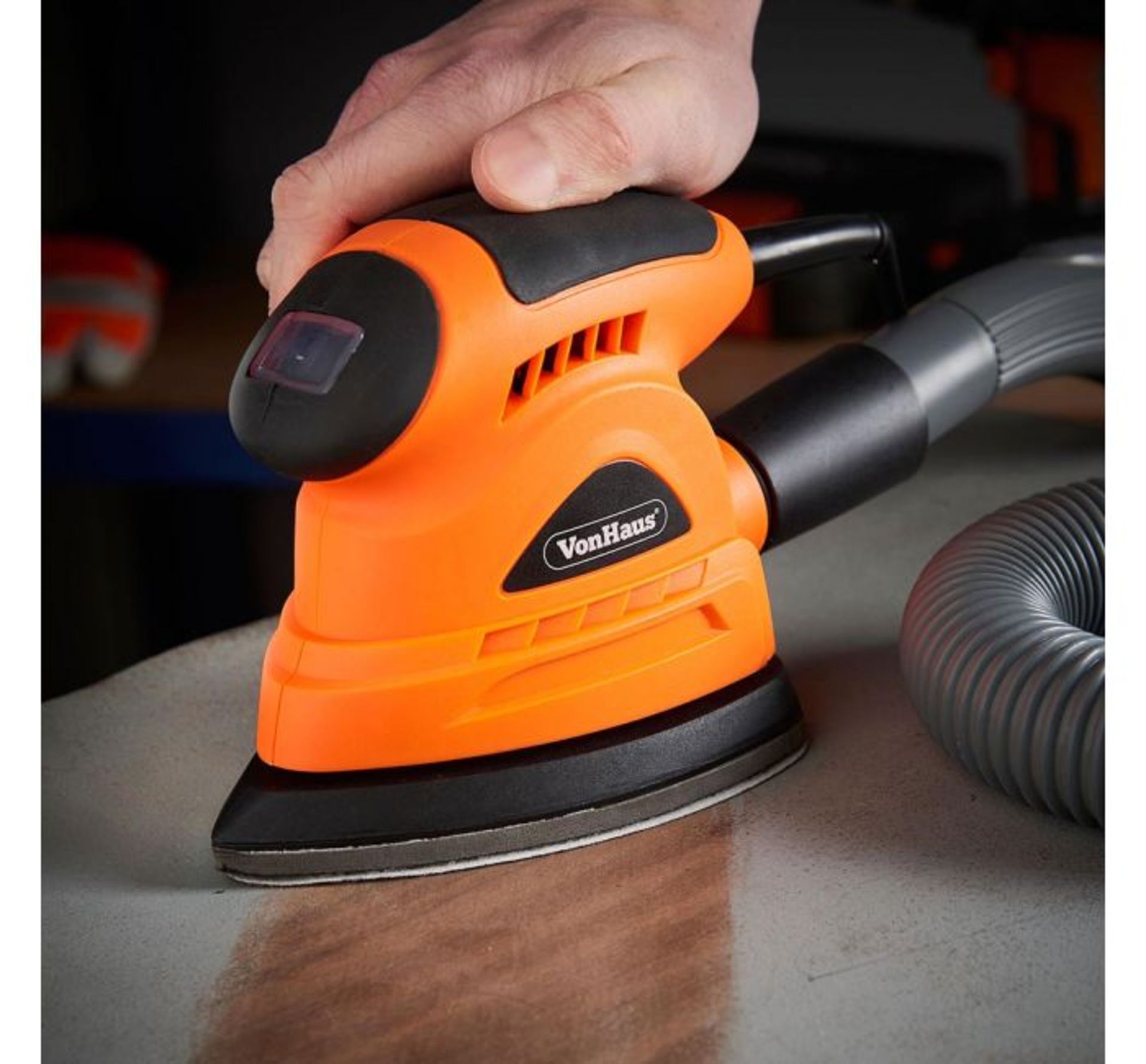 (DD15) 130W Detail Sander Ergonomic design with soft grip handle makes light and comfortable w... - Image 2 of 3