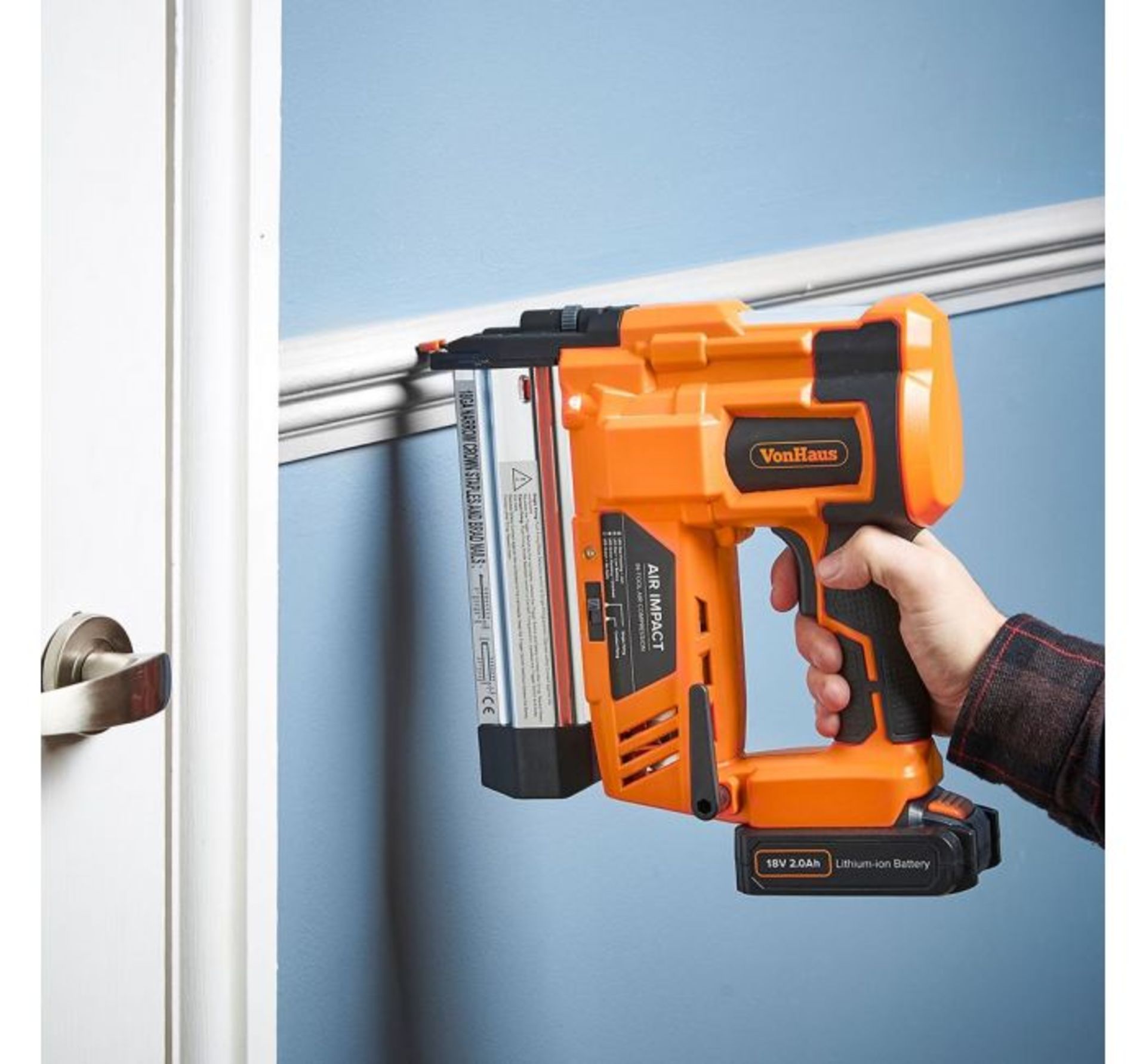 (JH13) Cordless Nail & Staple Gun Features smooth action trigger switch, two firing modes, dep... - Image 3 of 3