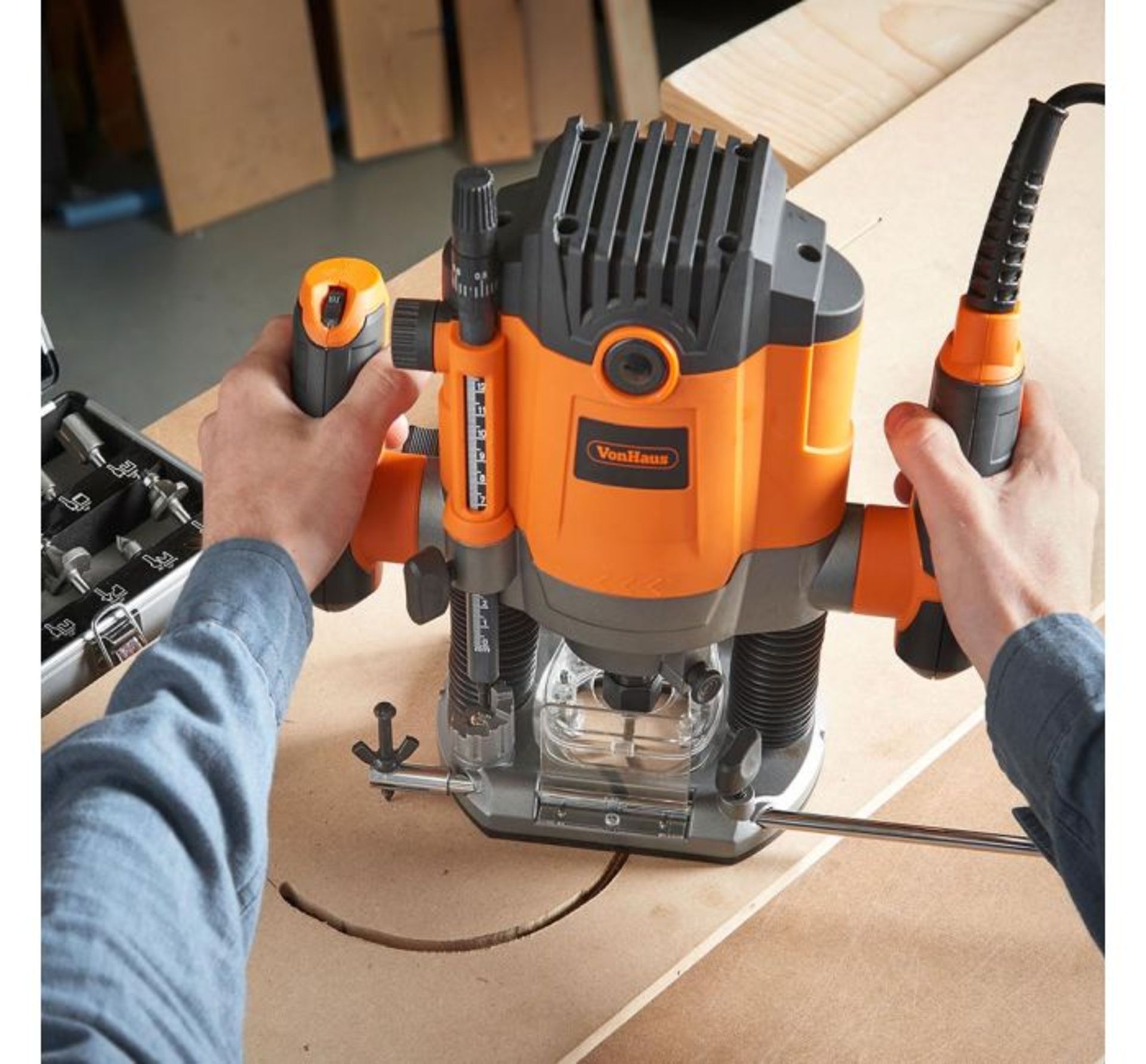 (JH26) 1600W Router Make easy work of all carving tasks, including routing, polishing, contour...