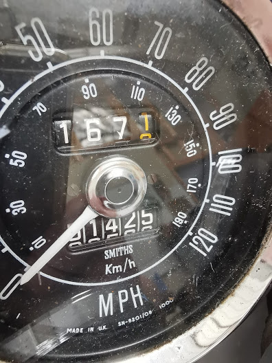 Group of four classic car Smiths guages including speedometer. - Image 3 of 4