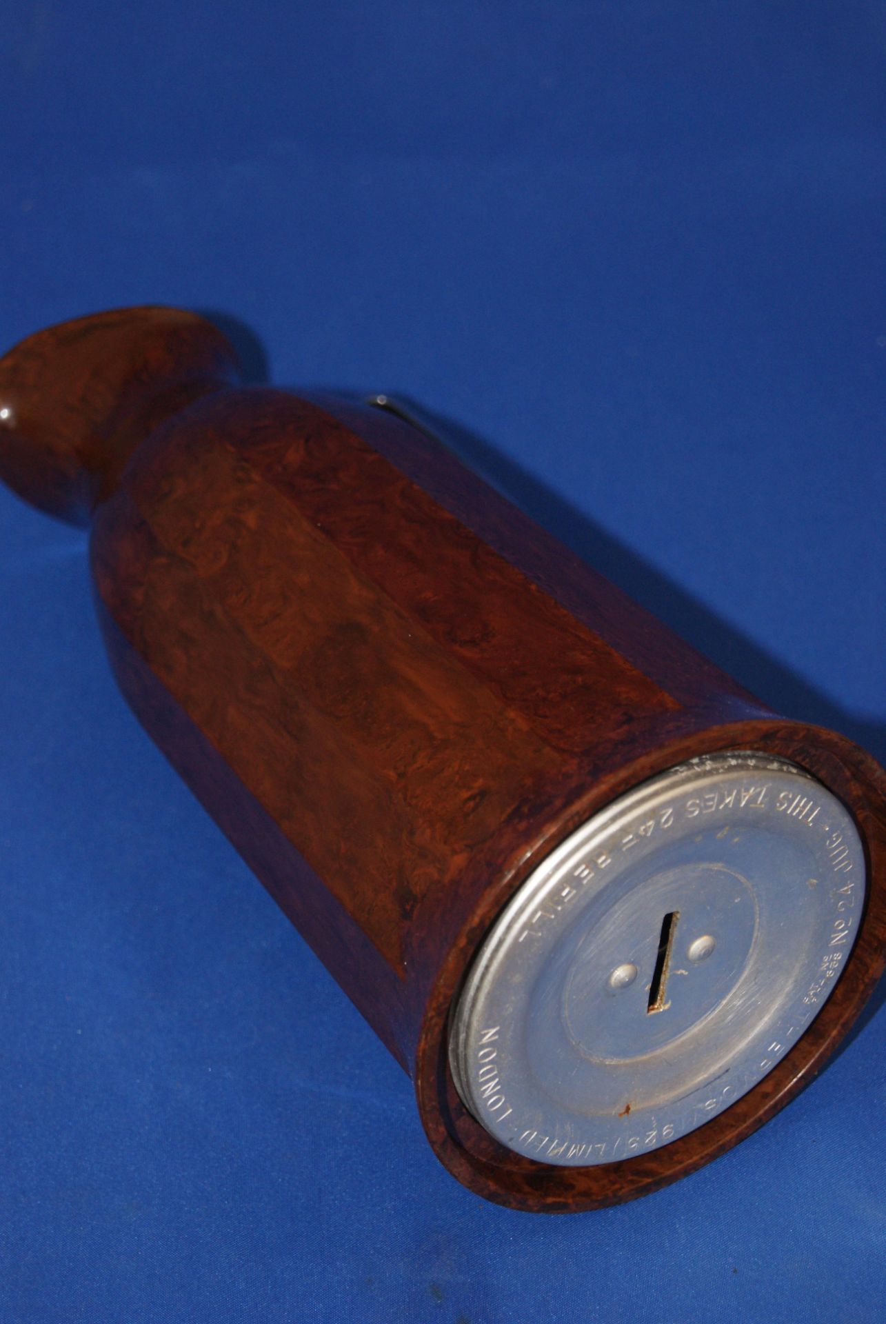 Vintage Bakelite Thermos Jug / Flask withoriginal stopper - Image 2 of 2