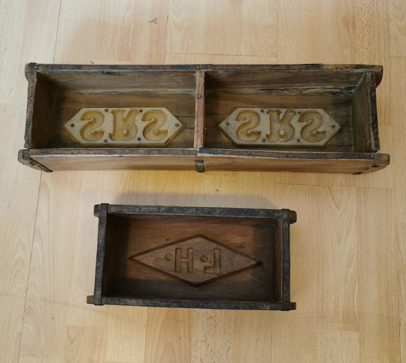 Vintage Indian Wooden Double and single Brick Mould - Storage display etc. - Image 2 of 6