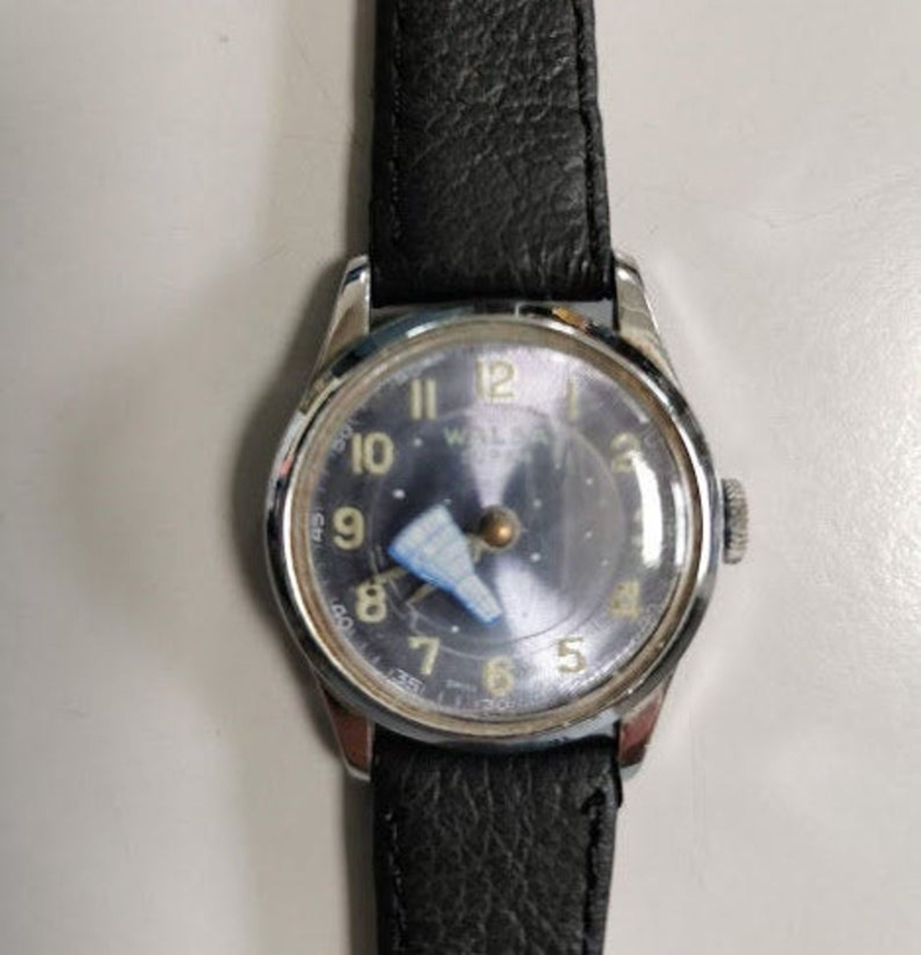 A Walsa Super Boys Space Capsule Wristwatch with 23mm dial and Swiss movement, 1960s - Image 2 of 4