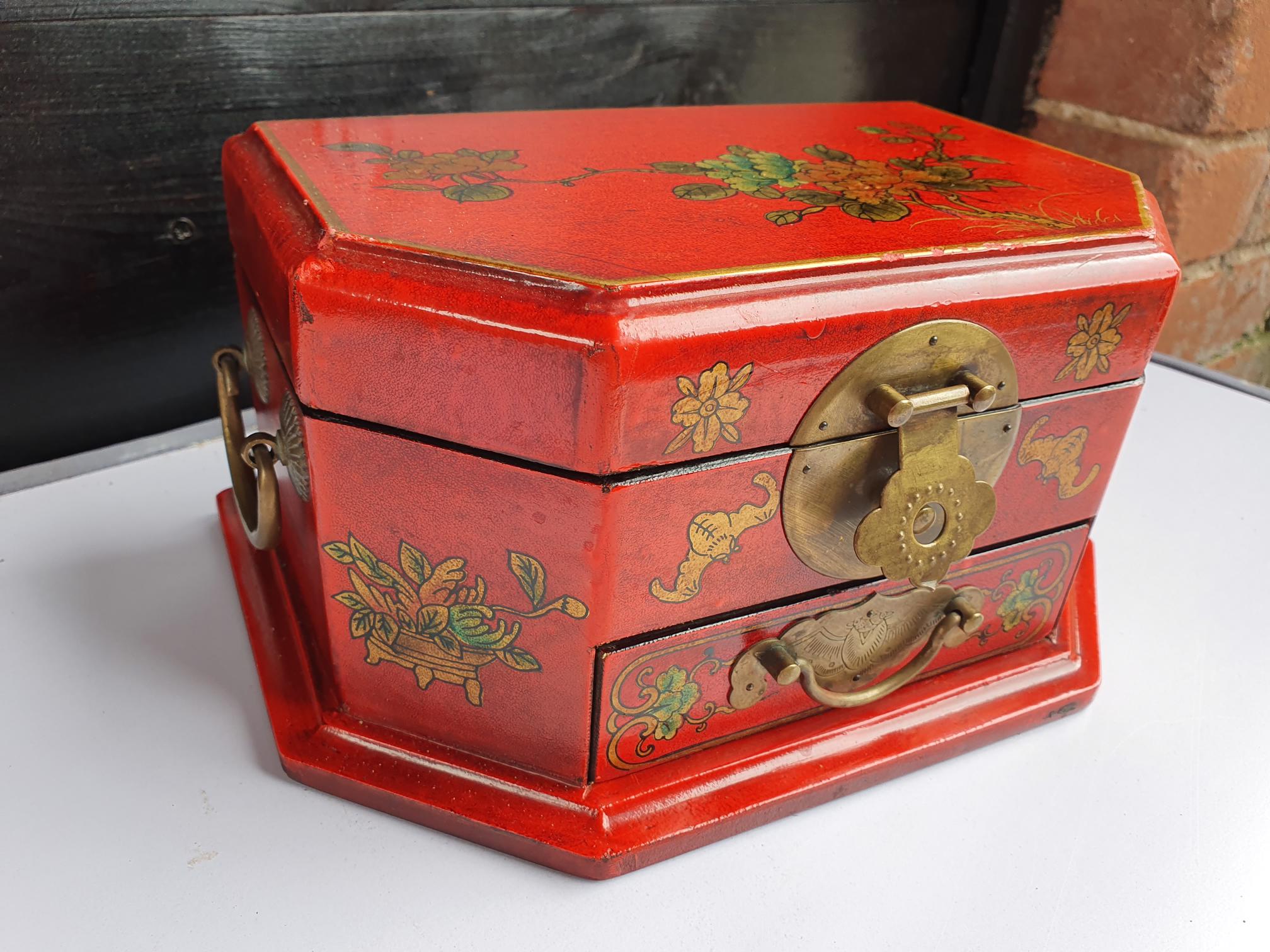 Oriental Jewellery Box - Image 2 of 3