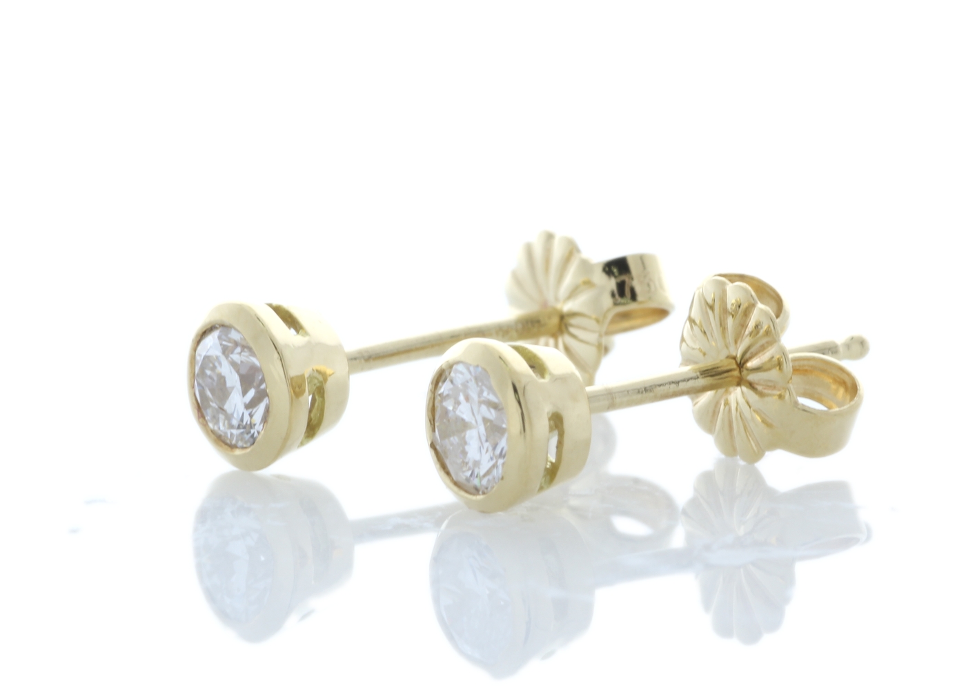 18ct Yellow Gold Rub Over Set Diamond Earrings 0.50 Carats - Image 4 of 5
